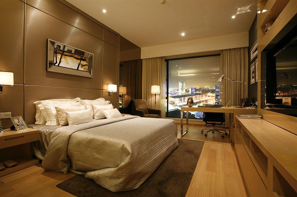 Estay Residence • Poly Central Pivot Guangzhou Exteriör bild