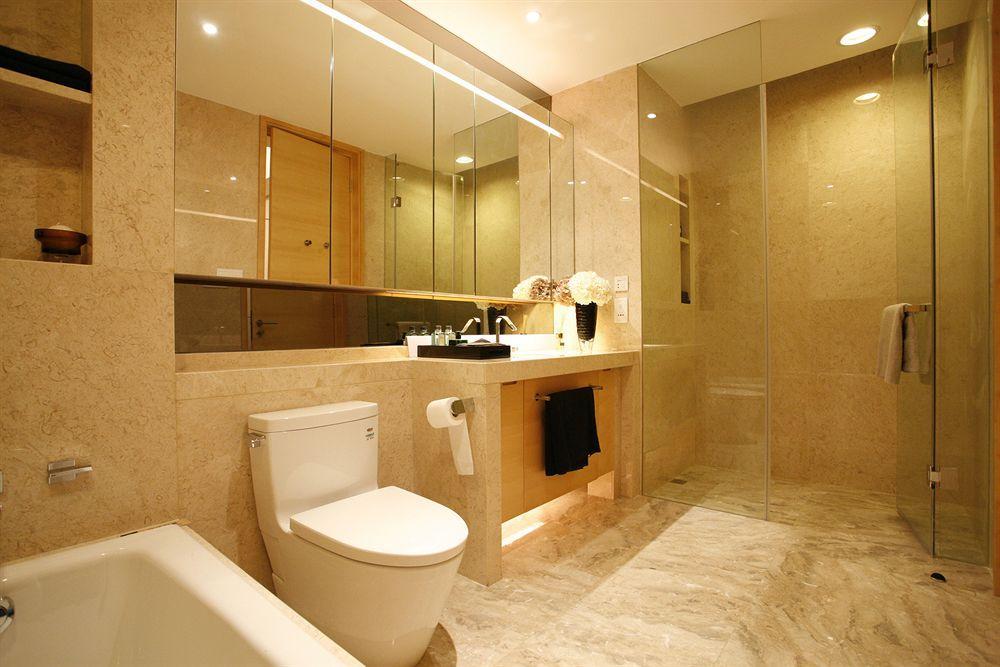 Estay Residence • Poly Central Pivot Guangzhou Exteriör bild