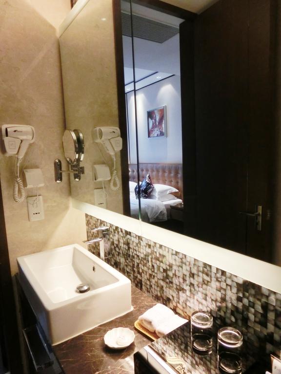 Estay Residence • Poly Central Pivot Guangzhou Rum bild