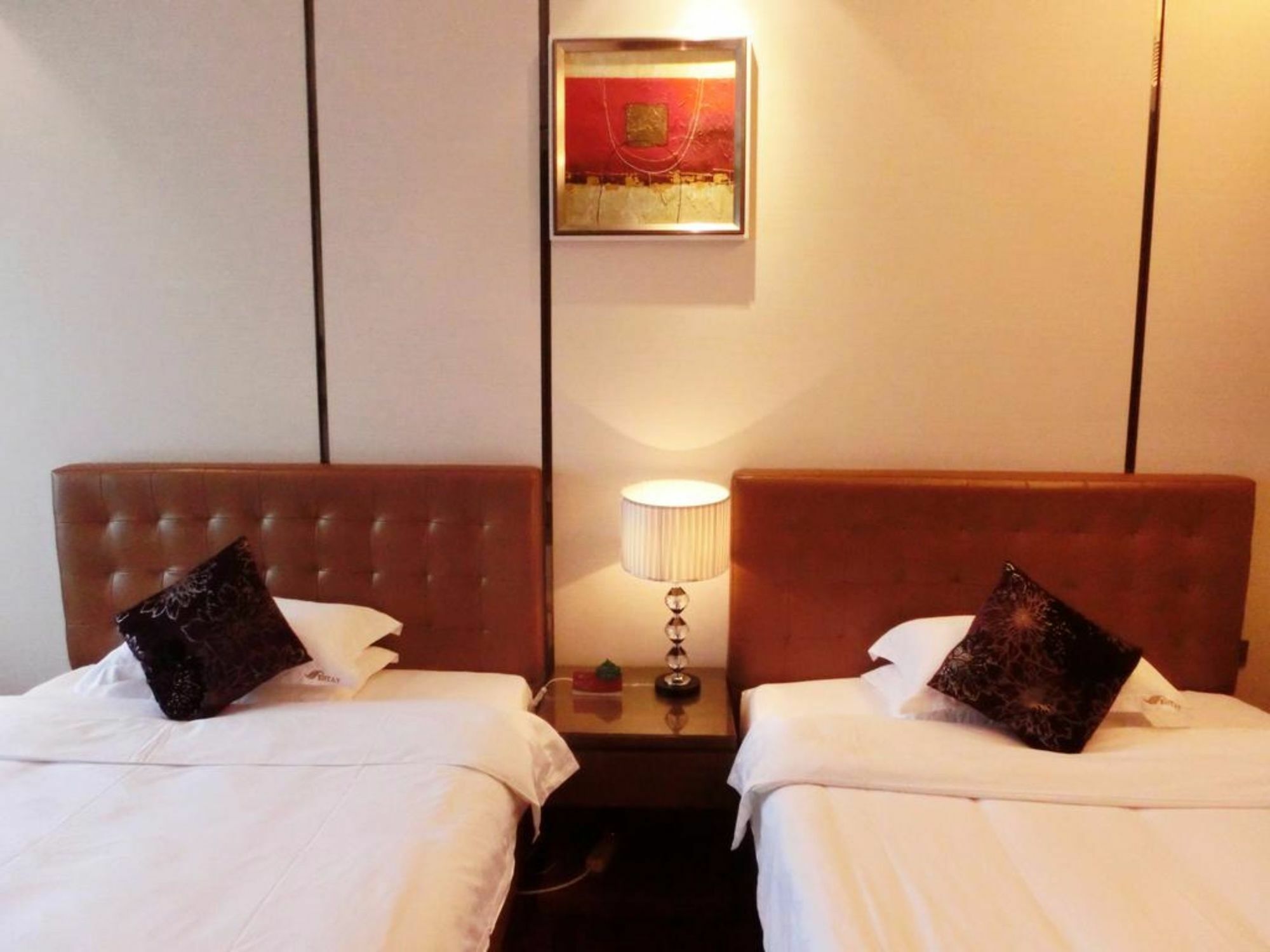 Estay Residence • Poly Central Pivot Guangzhou Exteriör bild