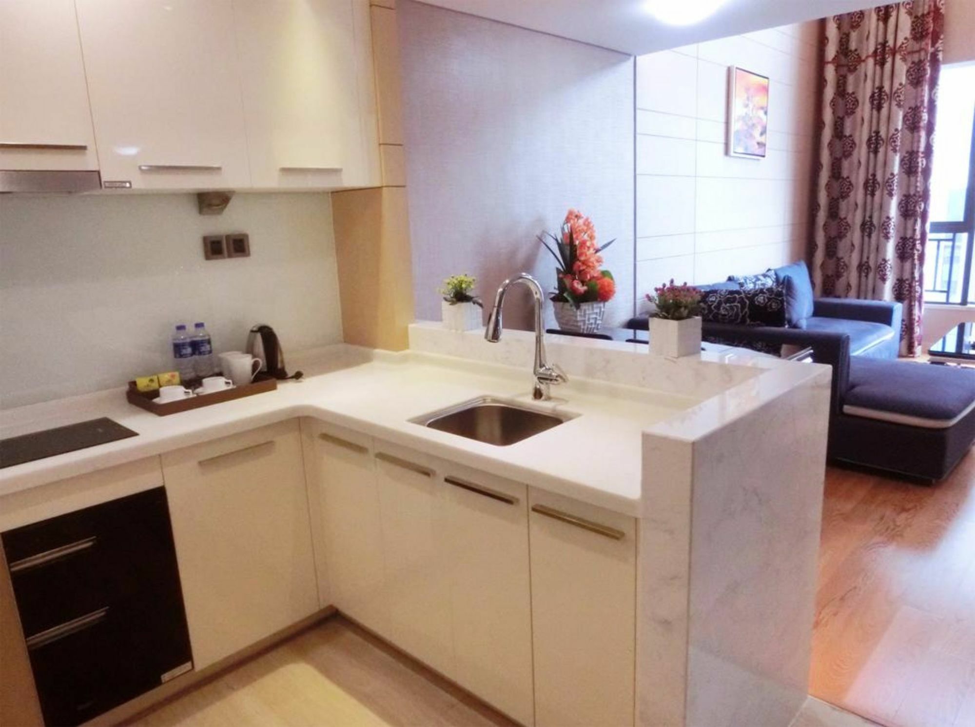 Estay Residence • Poly Central Pivot Guangzhou Exteriör bild